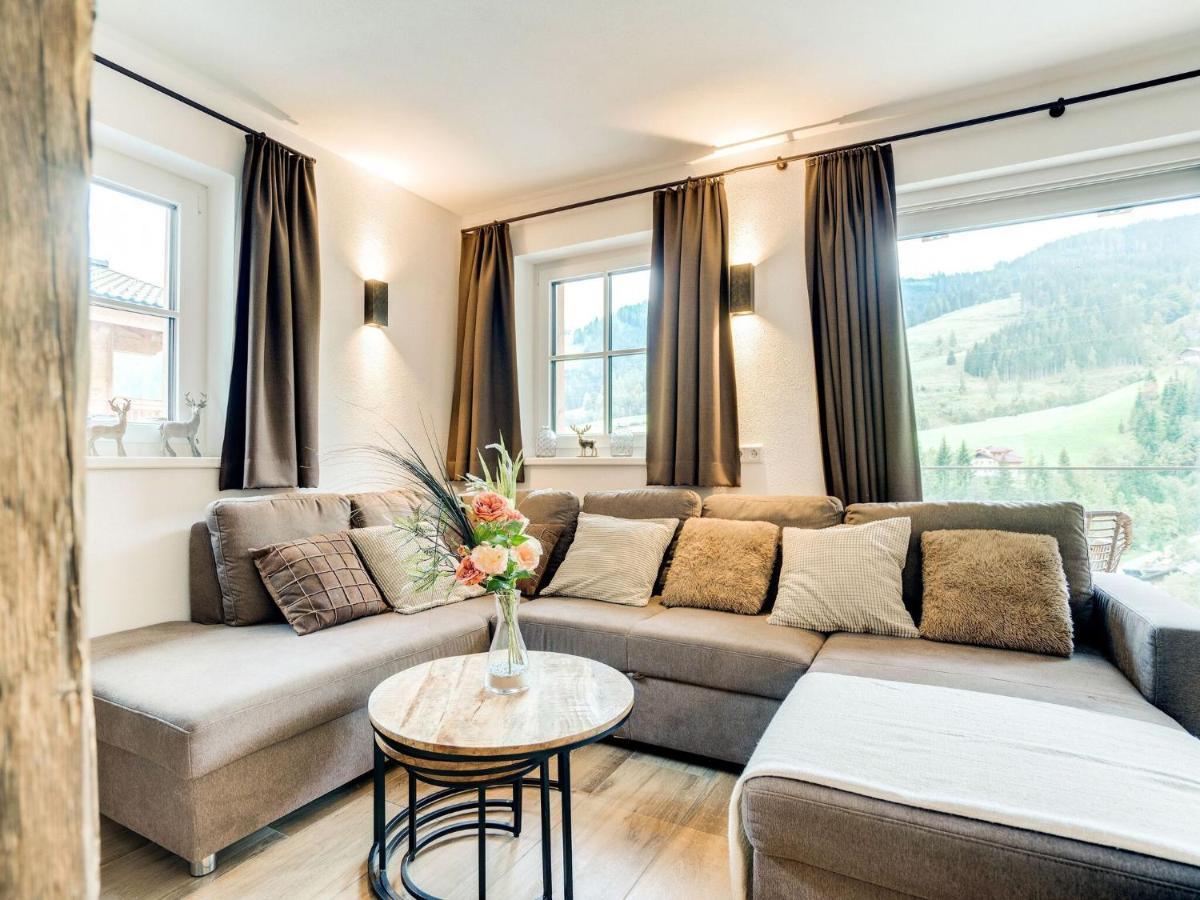 Chalet In Muehlbach Am Hochkoenig With Sauna ภายนอก รูปภาพ